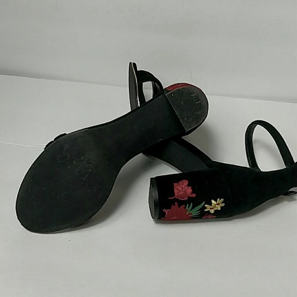 Kenneth Cole Lolita Black Suede Ankle Strap Sandal - Picture 4 of 7